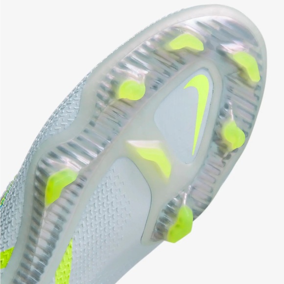 Nike Phantom GT2 Elite FG soccer cleats - Picture 7 of 9